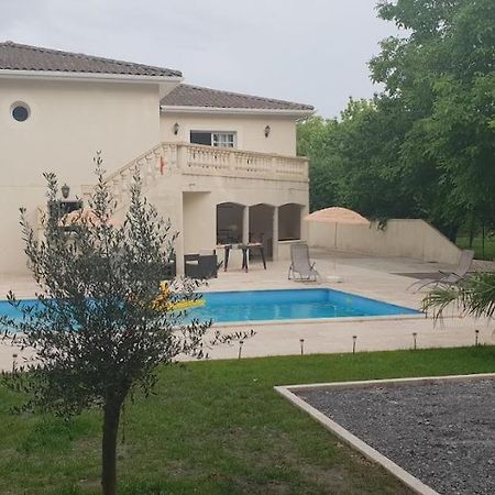 Maison Calme Et Spacieuse Bassens  Εξωτερικό φωτογραφία